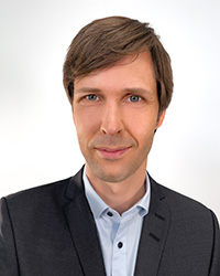 Dr. Olaf Grebner Dr. Olaf Grebner